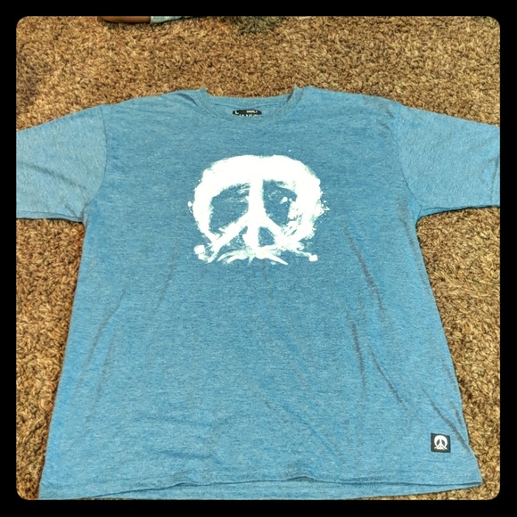 Gnarly Other - Gnarly peace sign tee Gnarly Other - Gnarly peace sign tee